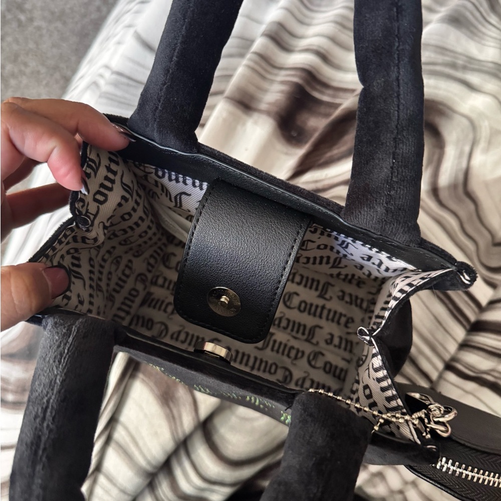 Juicy couture bag with coin purse